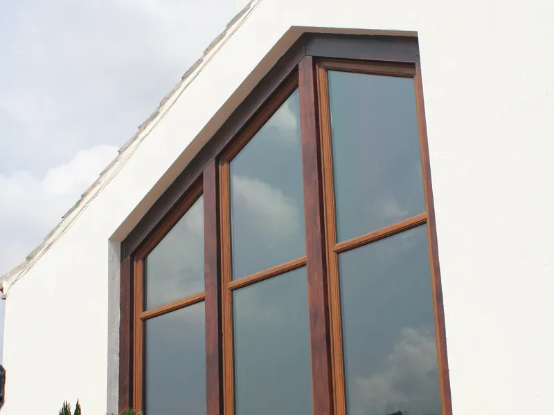 Bow Windows — Gallery Bethnal Green